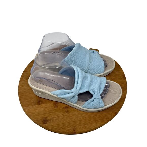 Bzees Smile More Wedge Blue Sandals Open Toe Slip On Summer Vacation Womens 8.5 - Picture 1 of 8
